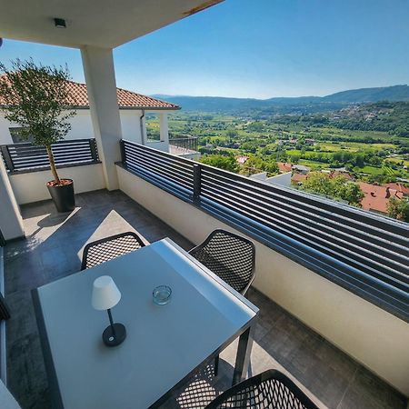Villa Capris Apartments Koper Buitenkant foto
